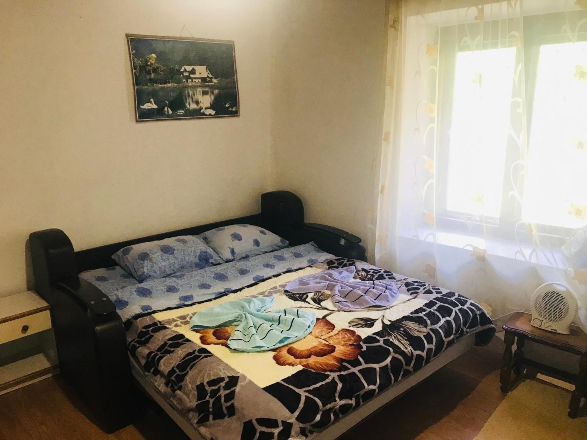 Guest House Ulaj Vuthaj 외부 사진